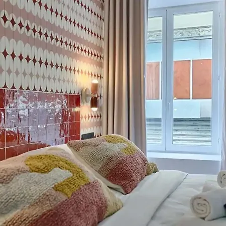 Les Halles - Luxurious & Colorful 4bd For 16 Guest Appartamento