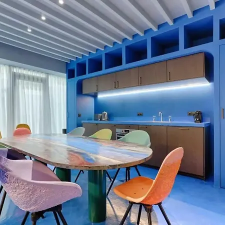 Appartamento Les Halles - Luxurious & Colorful 4bd For 16 Guest