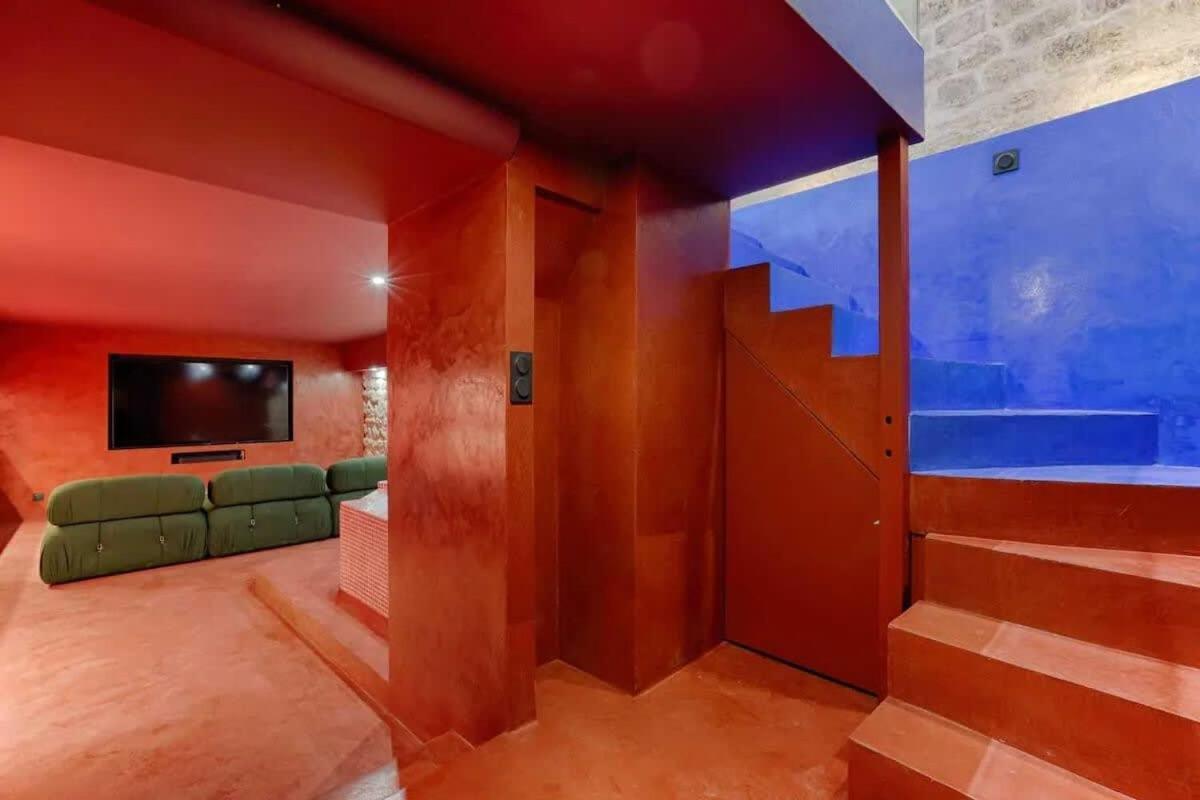 Les Halles - Luxurious & Colorful 4bd For 16 Guest Paris